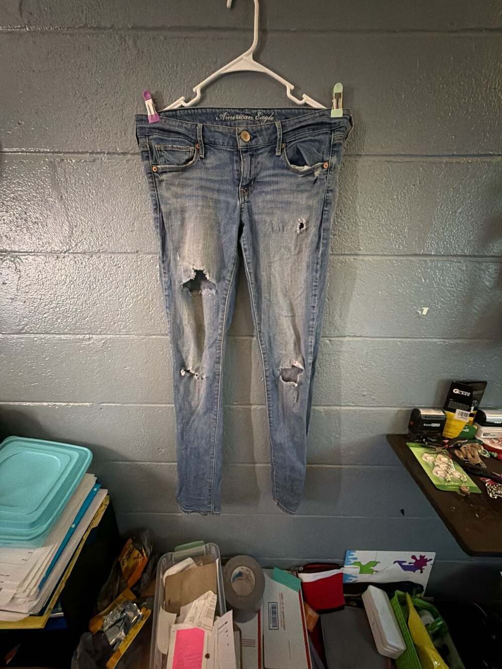 American Eagle Stretch Skinny Distressed Jeans Women's Size 8 (J4)
